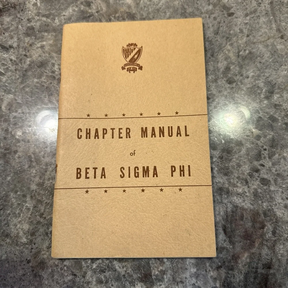 1949 Chapter Manual Beta Sigma Phi International Offices Kansas City, MO HTF